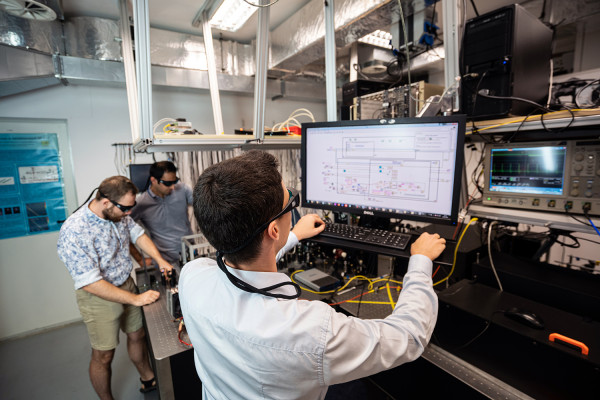 Quantum Photonics Laboratory (QPL)